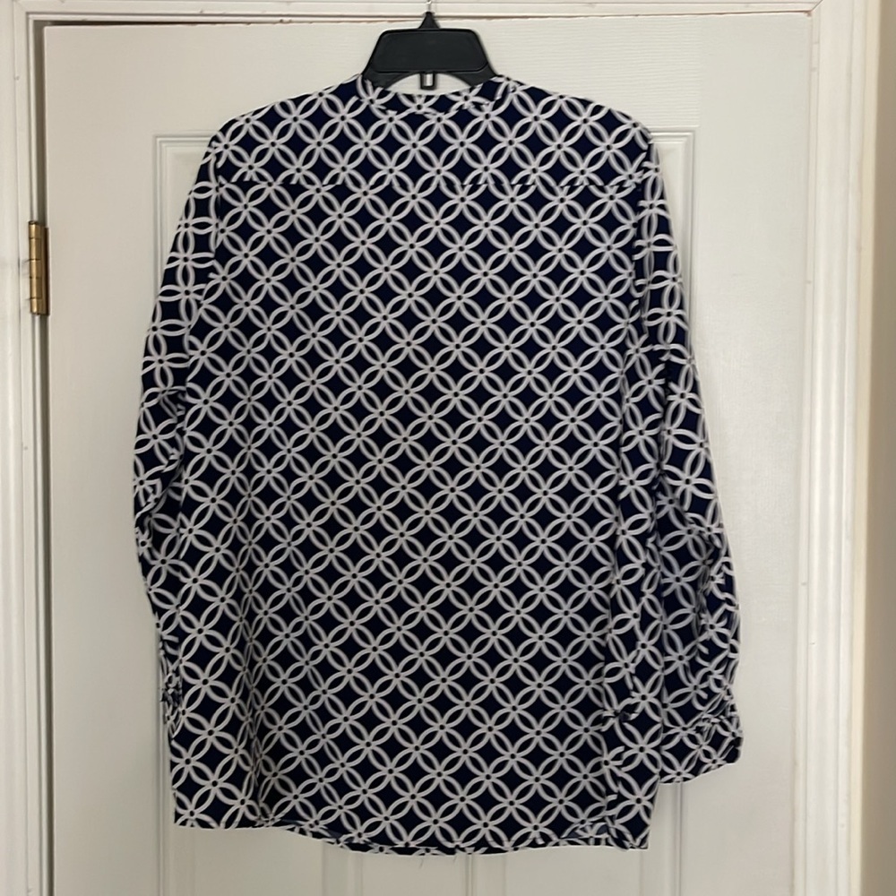 Elements - Navy and White Geometric Women's Top - size L - Picture 2 of 9
